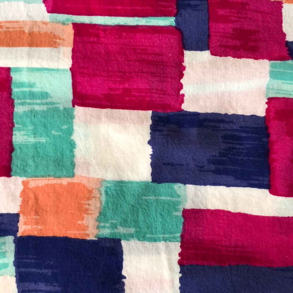 Color Block Blouse - Picture 2 of 3